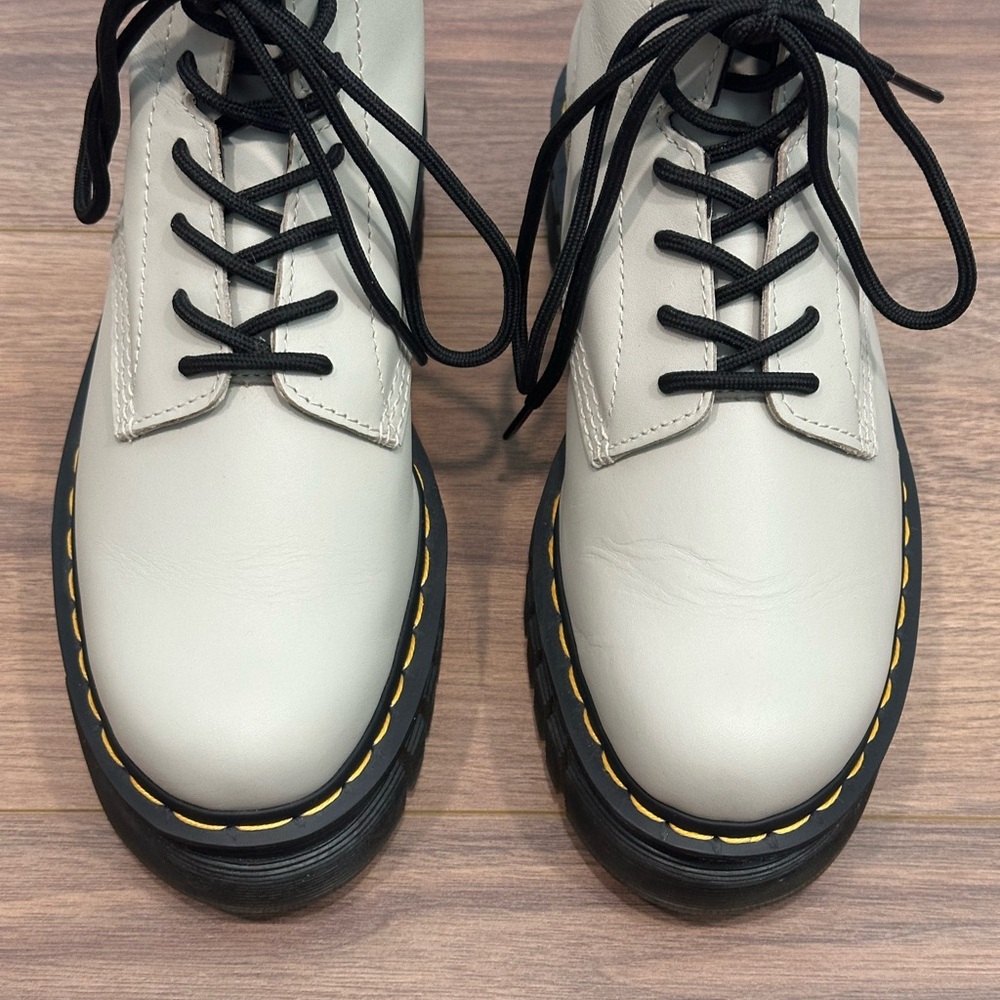 Dr. Martens Audrick 8-Eye Nappa Leather Platform Ankle Boots Cobblestone Grey 9 - Picture 10 of 13
